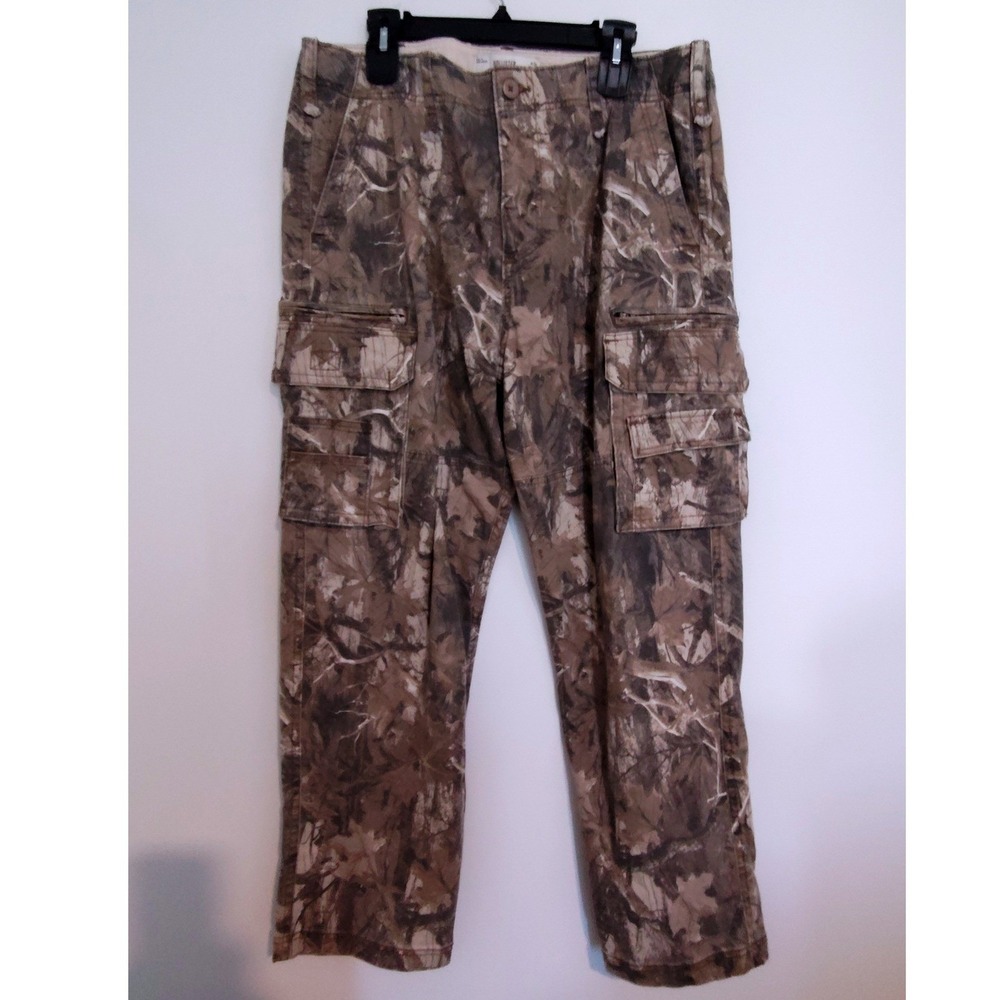 Hollister Mens Loose Fit Cargo Pants 36x32 Camo Leaf Print Multi Pocket Utility